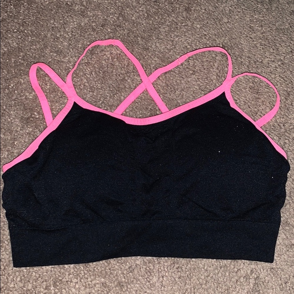 SPORTS BRA